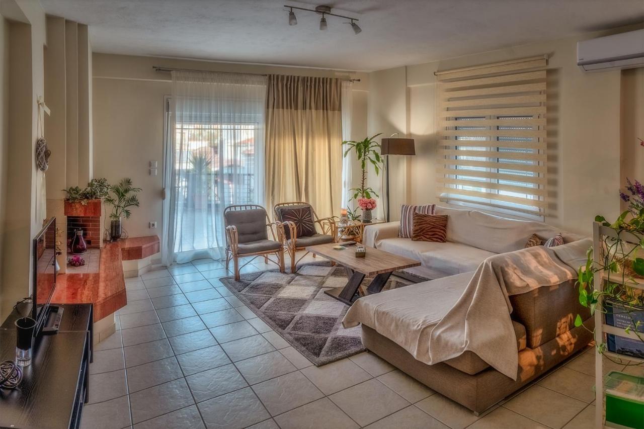 Brilliant House Apartment Volos Bagian luar foto